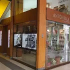 La imagen 1 de la Empresa ANTONELLA JOYERIA RELOJERIA Tienda de artículos de embalaje en San Carlos de Bariloche AR-R	