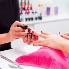 La imagen 1 de la Empresa ESTÉTICA UNISEX ELIZABETH Uñas Esculpidas en Lastenia AR-T