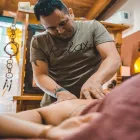 La imagen 2 de la Empresa HERNÁN E. MASAJISTA PROFESIONAL Spa con masajes en Santa Fe Argentina