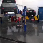 La imagen 2 de la Empresa LUBRICENTRO BOXES Limpieza de Inyectores en Paraná AR-E