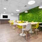 La imagen 10 de la Empresa REGUS - BUENOS AIRES AMERICAN EXPRESS RETIRO Servicio de alquiler de oficinas en Buenos Aires Argentina