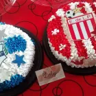 La imagen 51 de la Empresa TORTAS EN LA PLATA LOLY CAKES BOUTIQUE Tortas Artesanales en Ringuelet AR-B