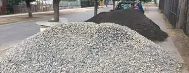 La imagen 6 de la Empresa CHIPOLARI ARIDOS Volquetes en Lastenia AR-T