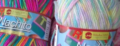 La imagen 4 de la Empresa COLORES - VENTA DE LANAS E HILOS-ROPA DAMAS - TALLES REALES Tienda de ropa de trabajo en Rosario AR-S