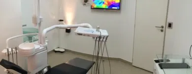 La imagen 2 de la Empresa DENTA-LIFE Prótesis Sobre Implantes en Capital Federal AR-B