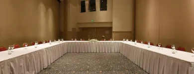 La imagen 25 de la Empresa HOLIDAY INN CORDOBA Lugares de reuniones de negocios en Córdoba Argentina