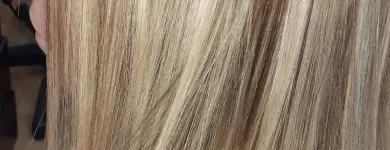 La imagen 3 de la Empresa MÁS QUE UN ESTILO Uñas Esculpidas en Capital Federal AR-B