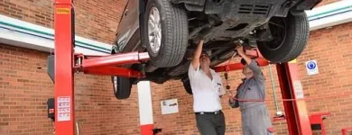 La imagen 3 de la Empresa NEO-LOGISTIC Taller de reparación de automóviles en Lomas del Mirador AR-B