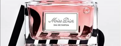 La imagen 1 de la Empresa PERFUMERIAS JEAN BAPTISTE BOUTIQUE Versace en Ciudad Jardin Lomas Del Palomar AR-B