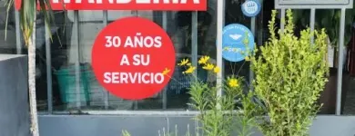 La imagen 1 de la Empresa S.O.S LAVANDERIA Tintorerias Domestica en Olivos AR-B