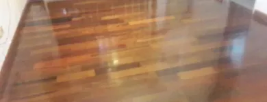 La imagen 1 de la Empresa SAN MARINO II DE WALTER BOTTERO Servicio de instalación de suelos de madera en Capital Federal AR-B