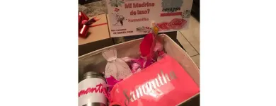 La imagen 1 de la Empresa SOUVENIRS PERSONALIZADOS Tienda de regalos en Lomas del Mirador AR-B