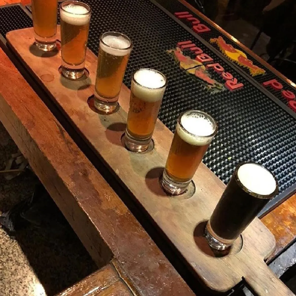 La imagen 3 de la Empresa CUATRODOSOCHO CRAFT BEER