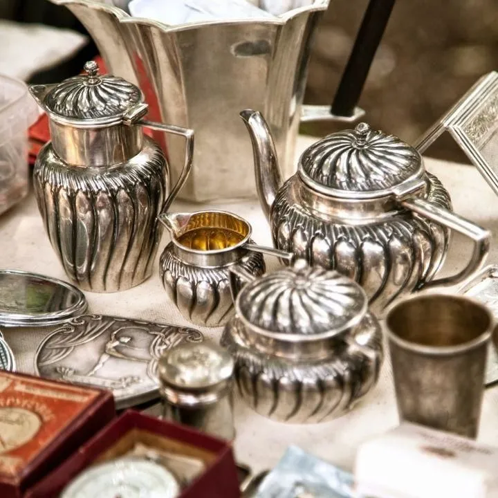 La imagen 2 de la Empresa LINEA MORA 2